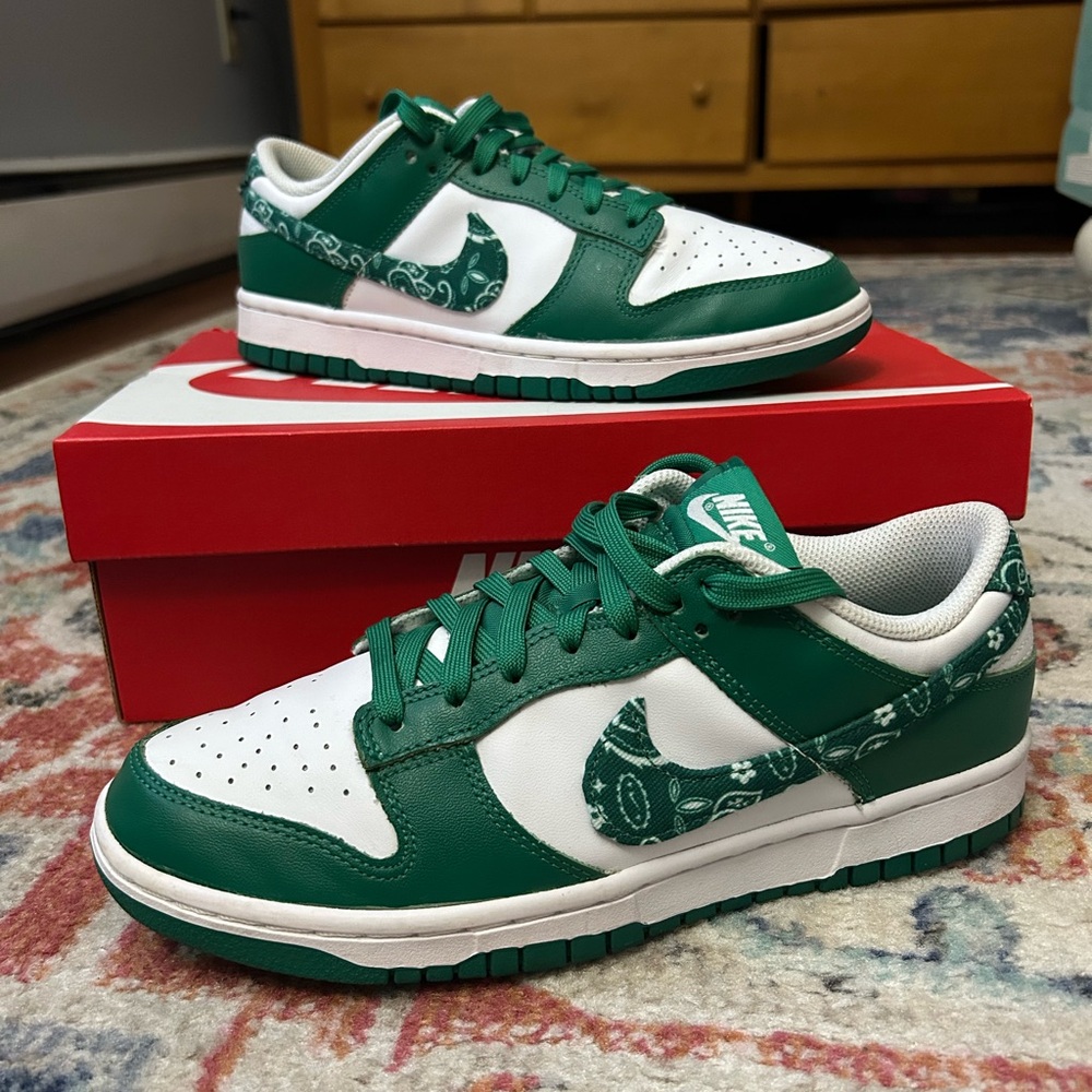 NIKE DUNK LOW GREEN PAISLEY